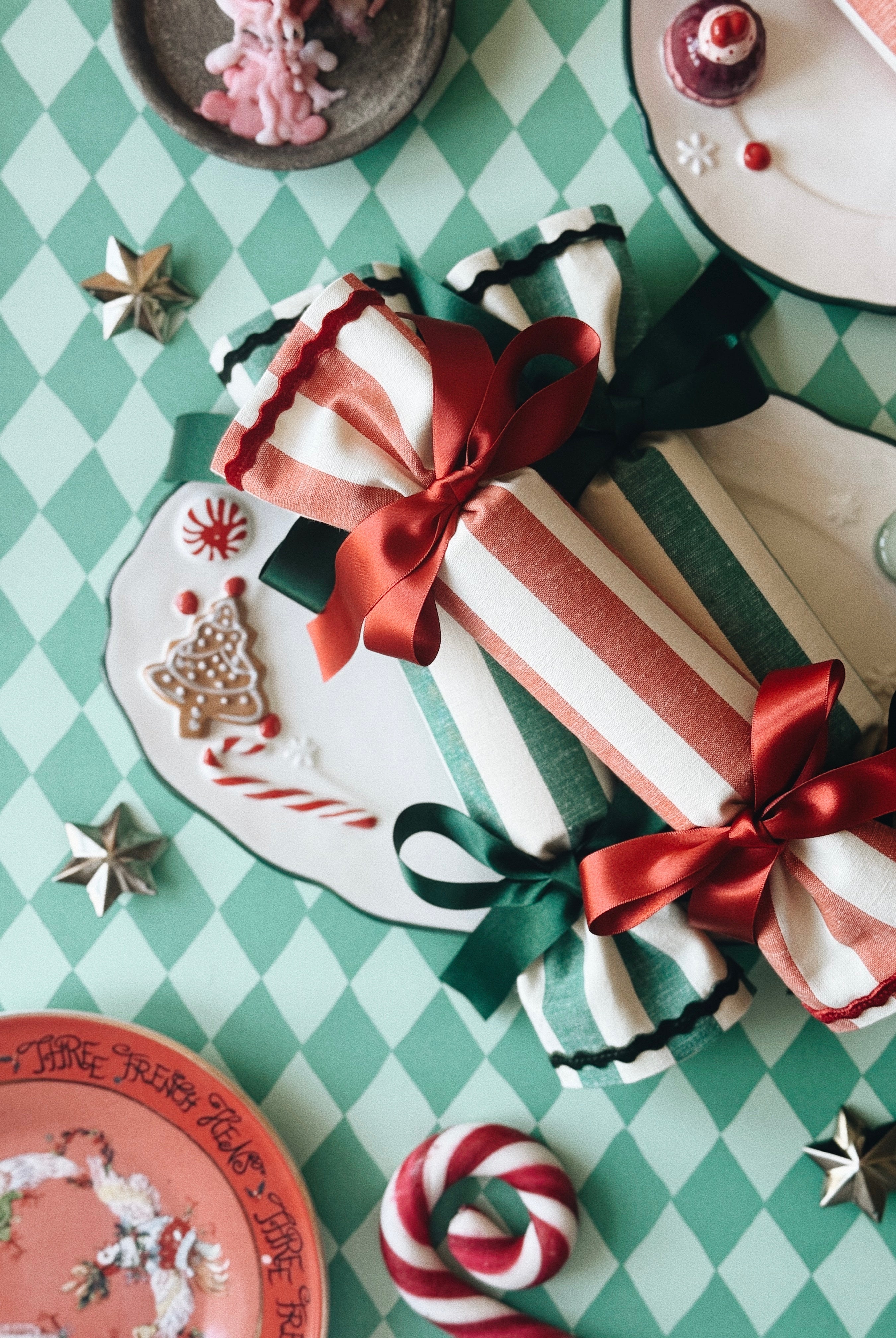 *New* Elf Stripes Green