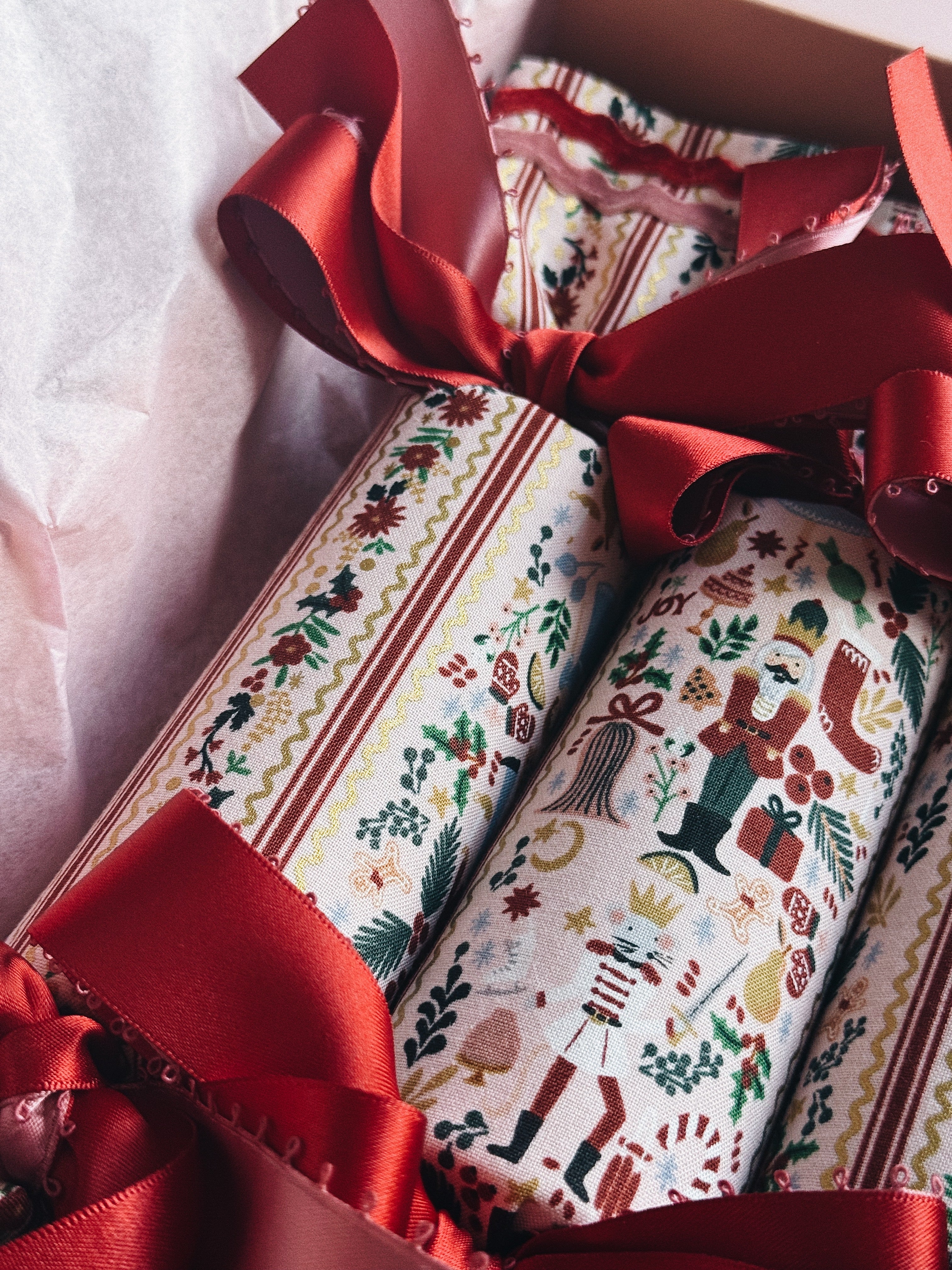 *New* Holiday Metallic Nutcracker