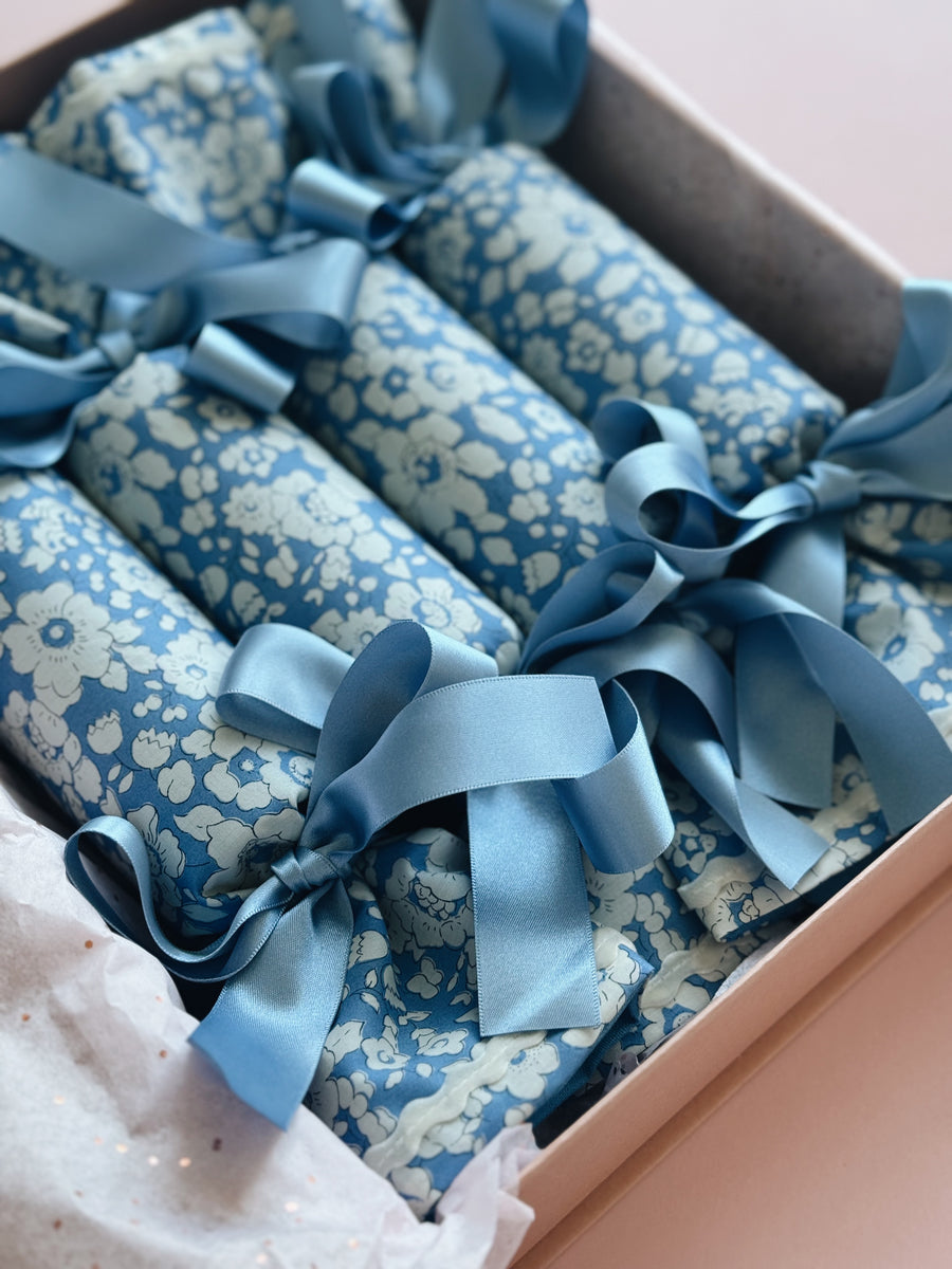 Betsy Boo Blue – Happy Crackers